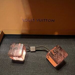 🌺 HTF/RARE Louis Vuitton Hair Tie